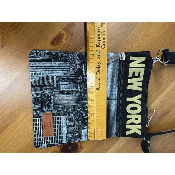 Robin Ruth New York bag Empire State Building city scene CrossBody purse - Picture 2 of 10